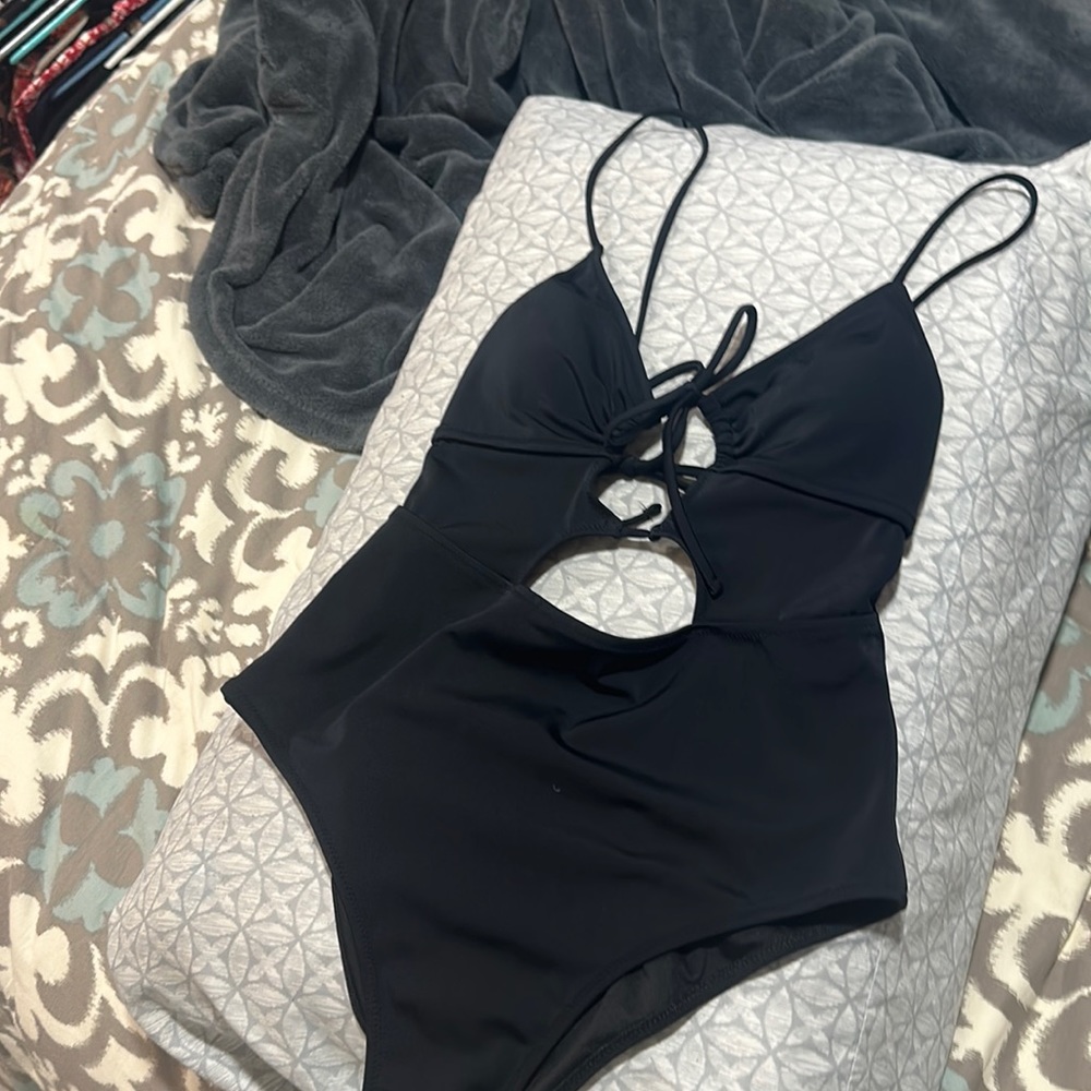 Victoria Secret/ Pink one piece swimsuit